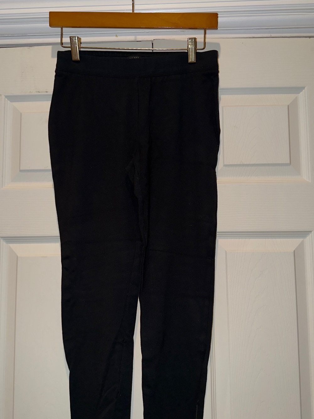 Talbots  Black Pull-On Leggings